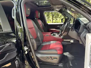 Toyota Land Cruiser 3.3 Diesel 4WD 2022 Black