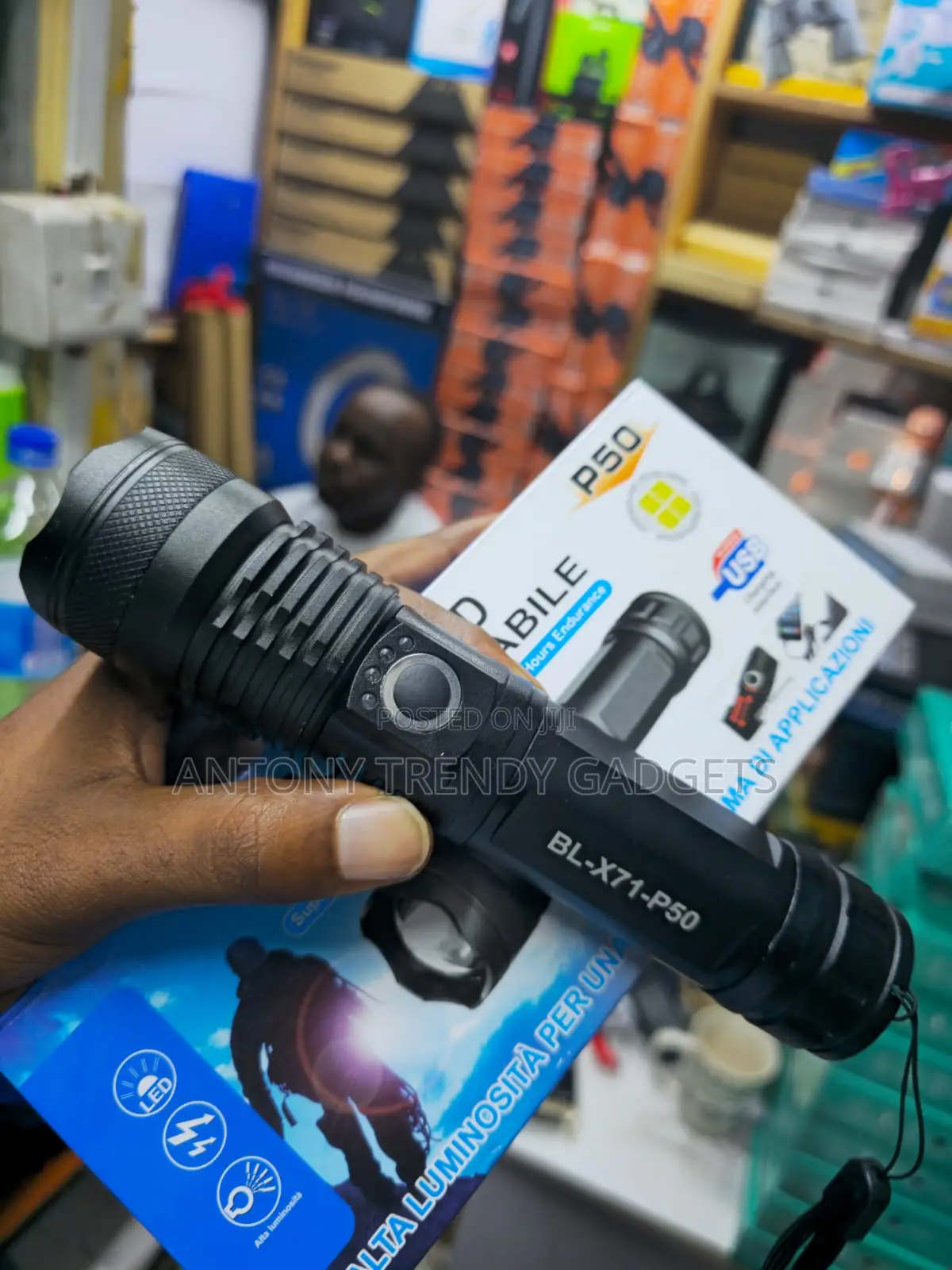 P50 Rechargeable Led Torch, Rechargeable Flashlight Torcia a Led