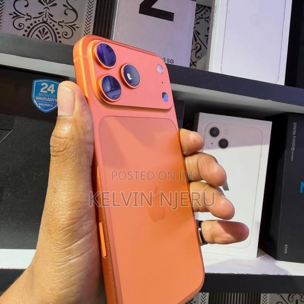 New Apple iPhone 17 Pro Max 1 TB Orange - thumbnail 3