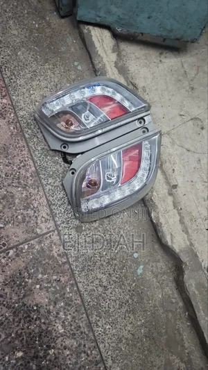 Suzuki Mira Tailight