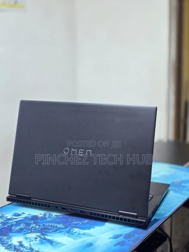 Laptop HP Omen 16 16GB Intel Core i7 SSD 1T - thumbnail 3