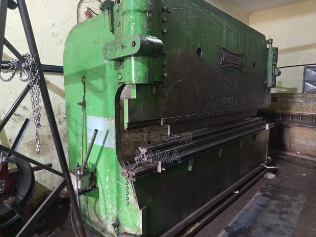 Pearson Hydraulic Press Brake - main view
