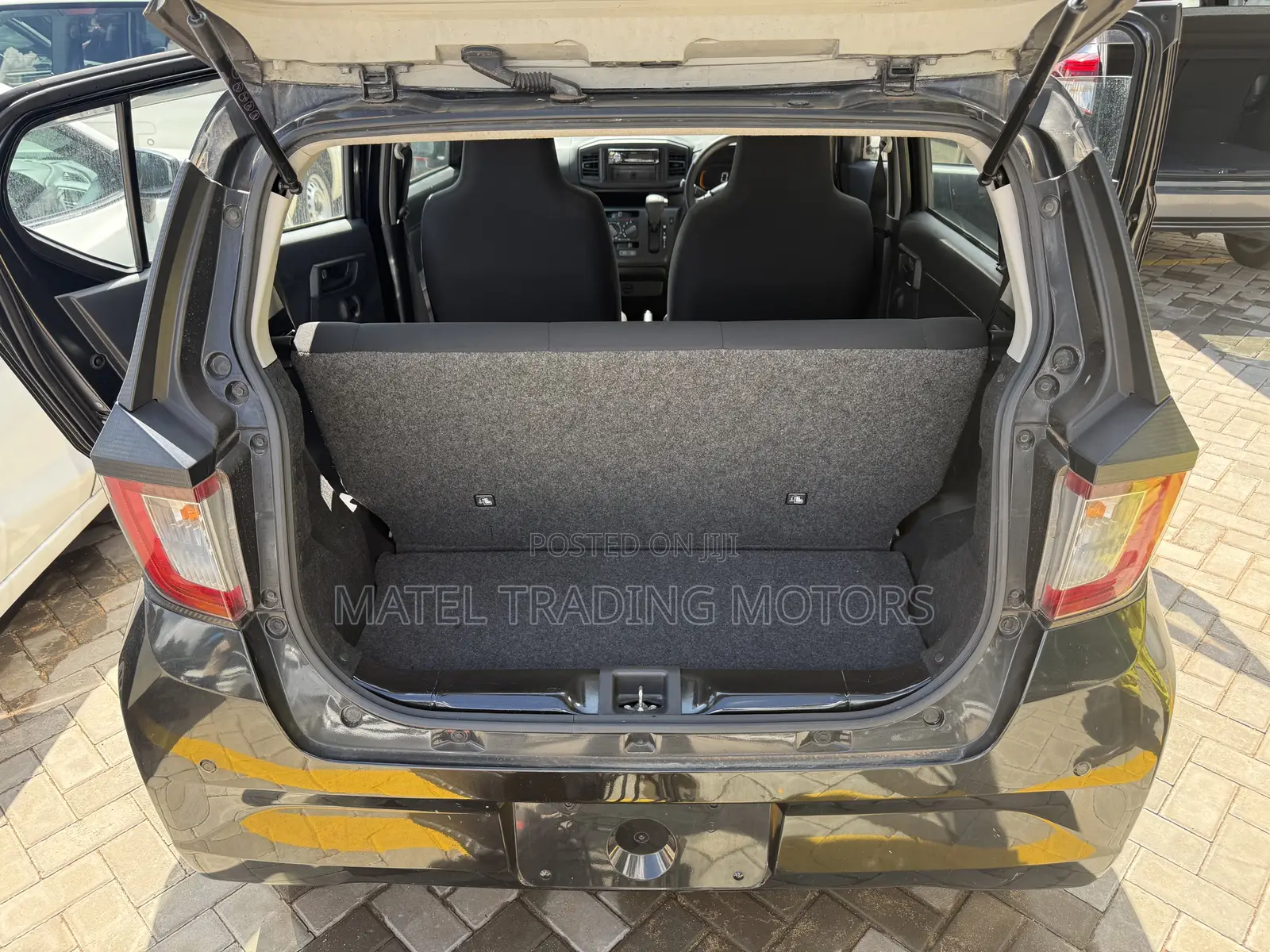 Daihatsu Mira 2018 Black