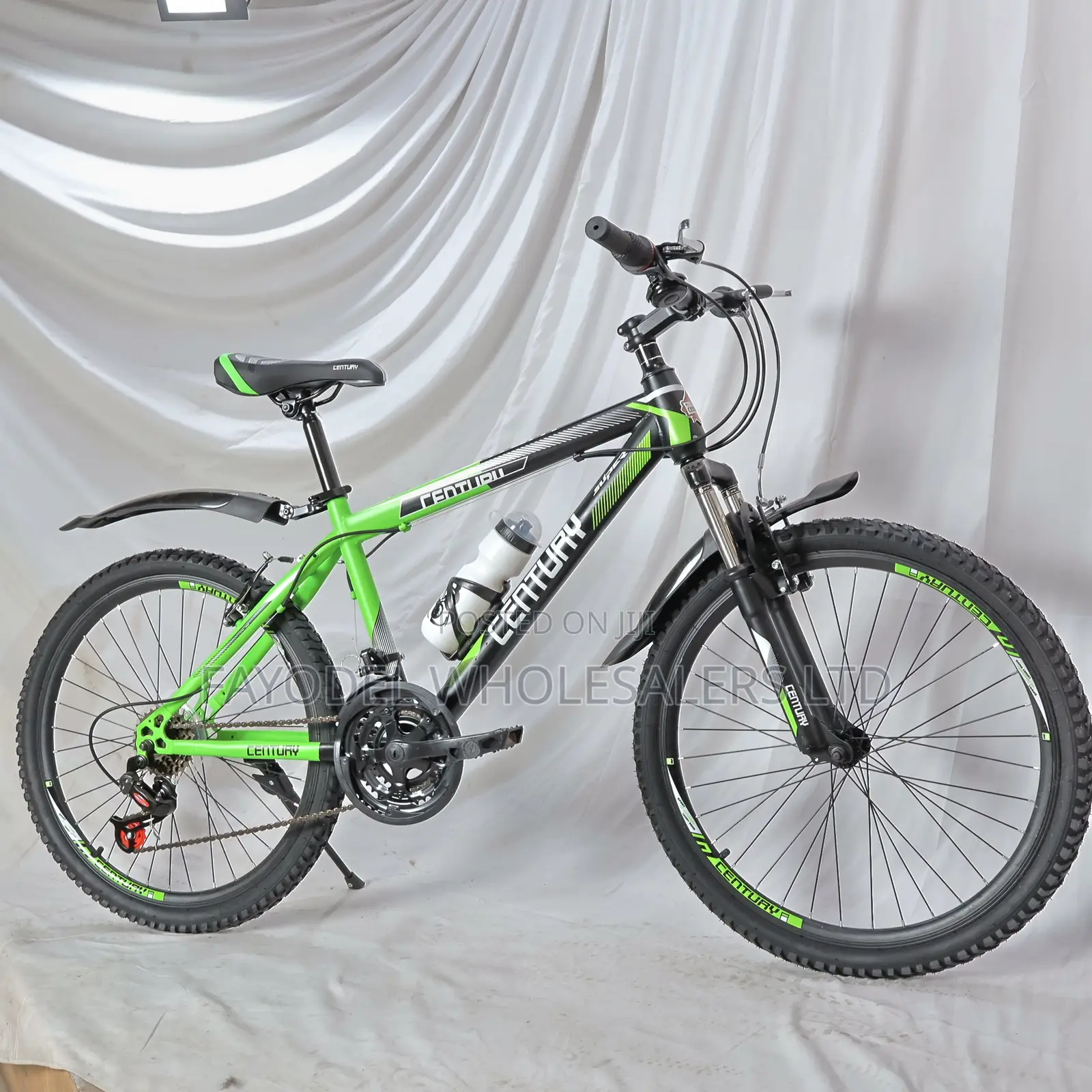 Century Size 24 Mountain Bike – 21 Speed, Front Suspension.