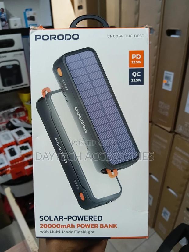 Porodo 20000mah Solar-Powered Power Bank With Multi-Mode Flashlight. - thumbnail 2