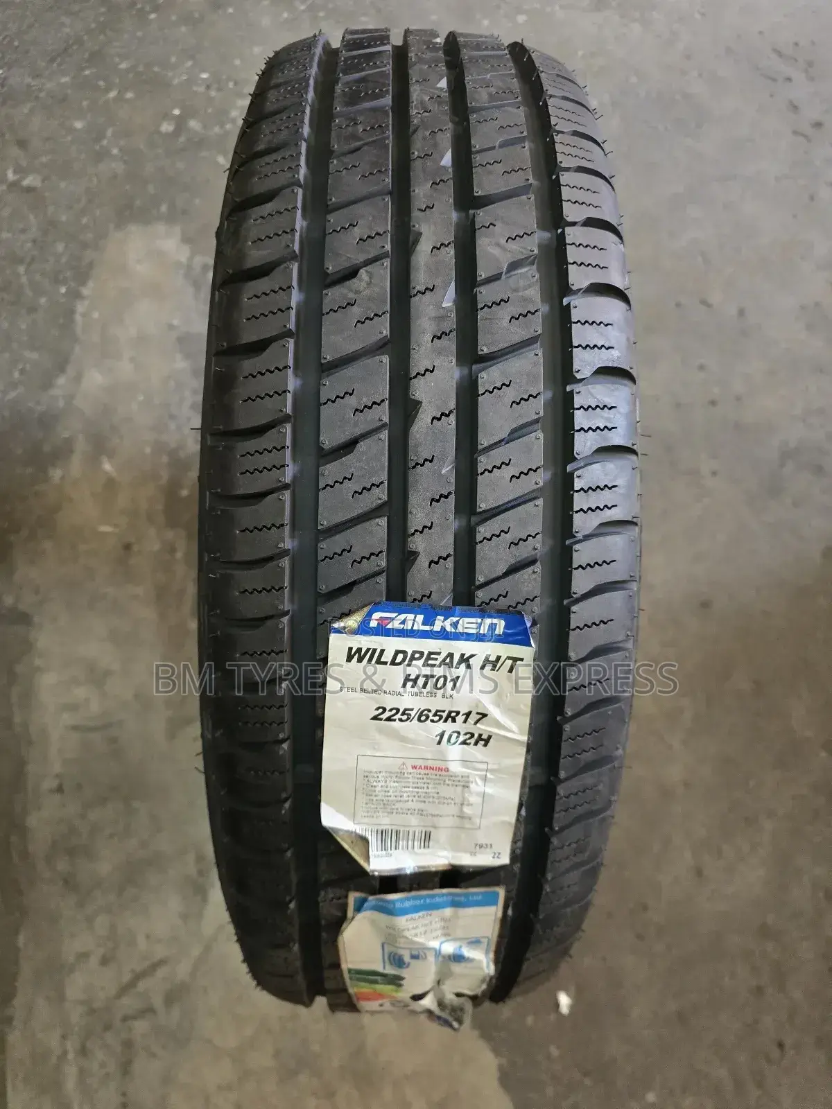 225 /65 R17 Falken Tyres (Highway Terrein) Japan.