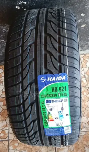 255/35r20 Haida