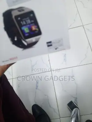 W007 Smart Watch 1.54” Screen 32gb Tf Bluetooth Call