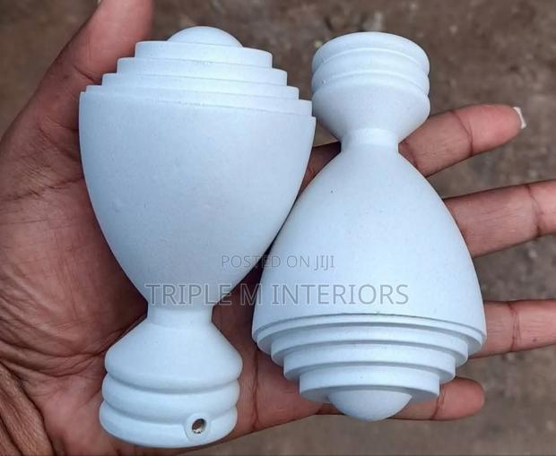 Stylish White Jua Kali Flowers/Trophies - main view