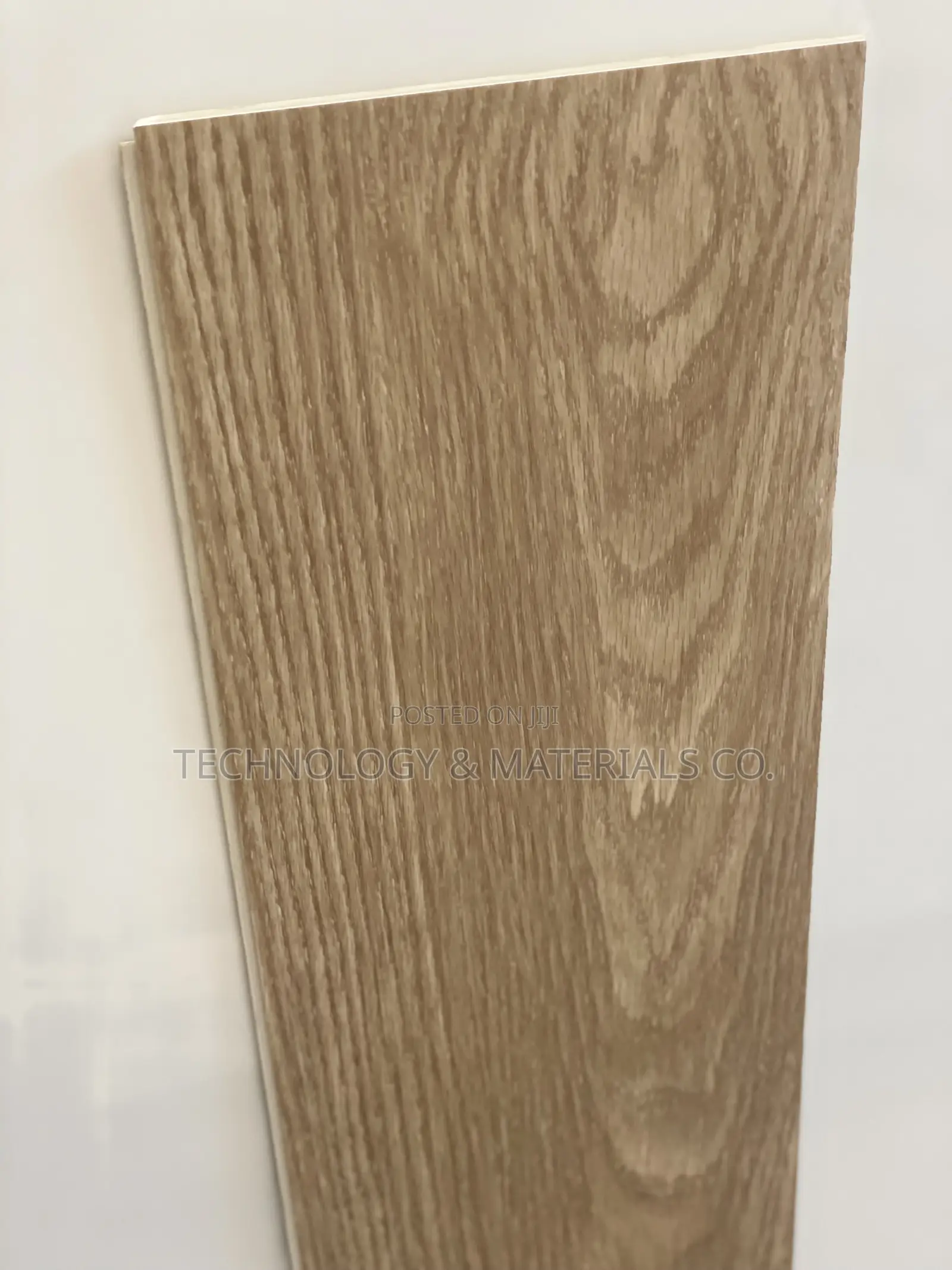 Daspros SPC Flooring- Brown Elegance