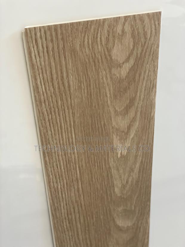 Daspros Premium Cherry Grain SPC Flooring