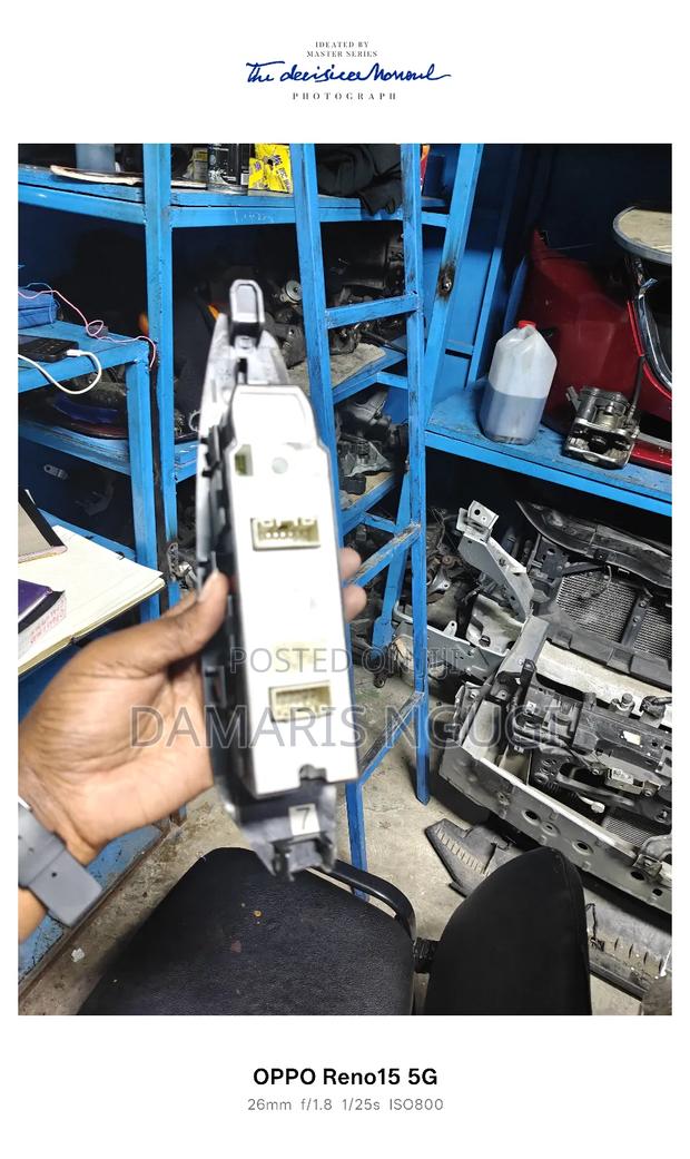 Cx5 2015 Main Switch - thumbnail 2