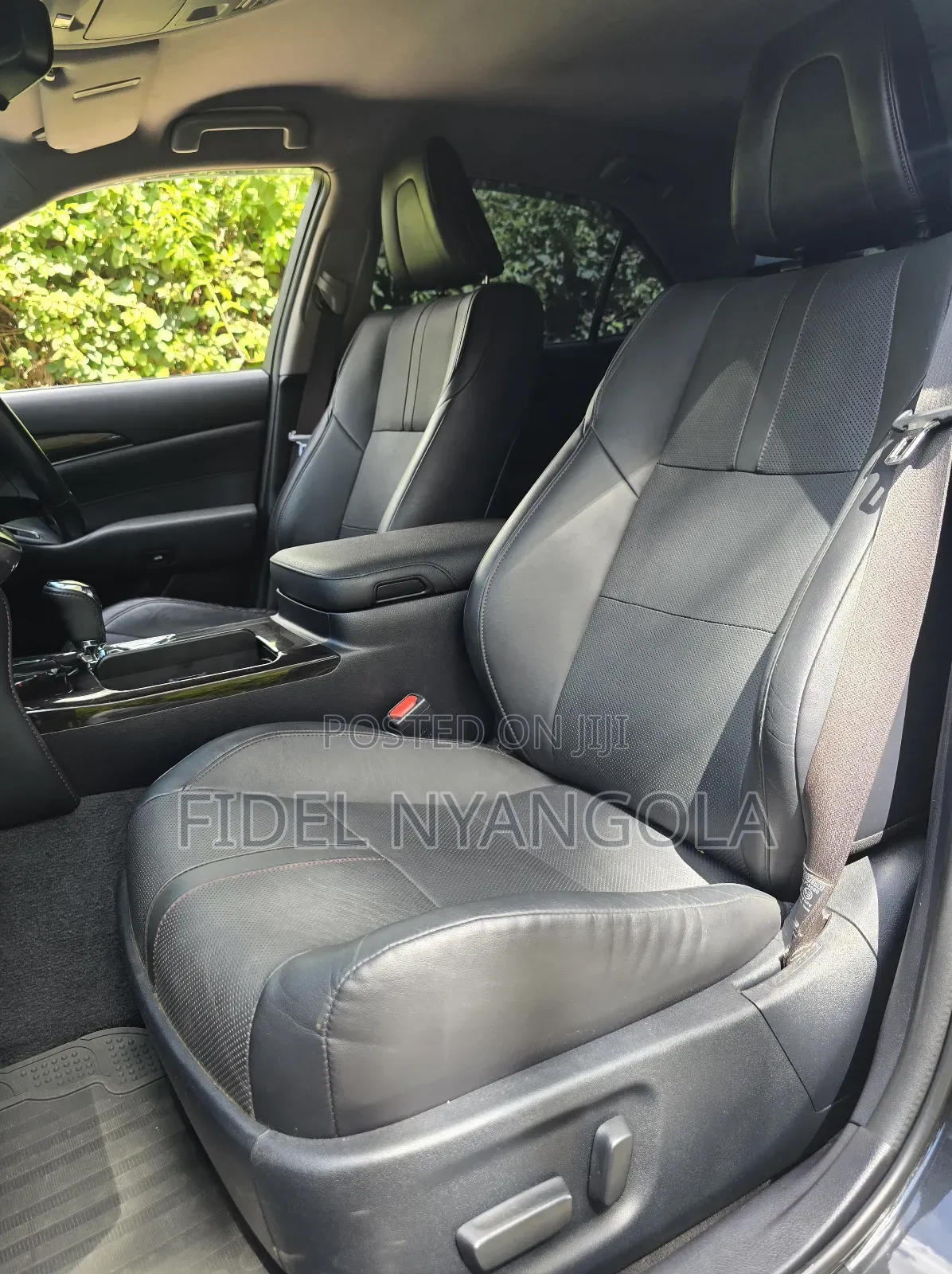 Toyota Crown 2018 Black