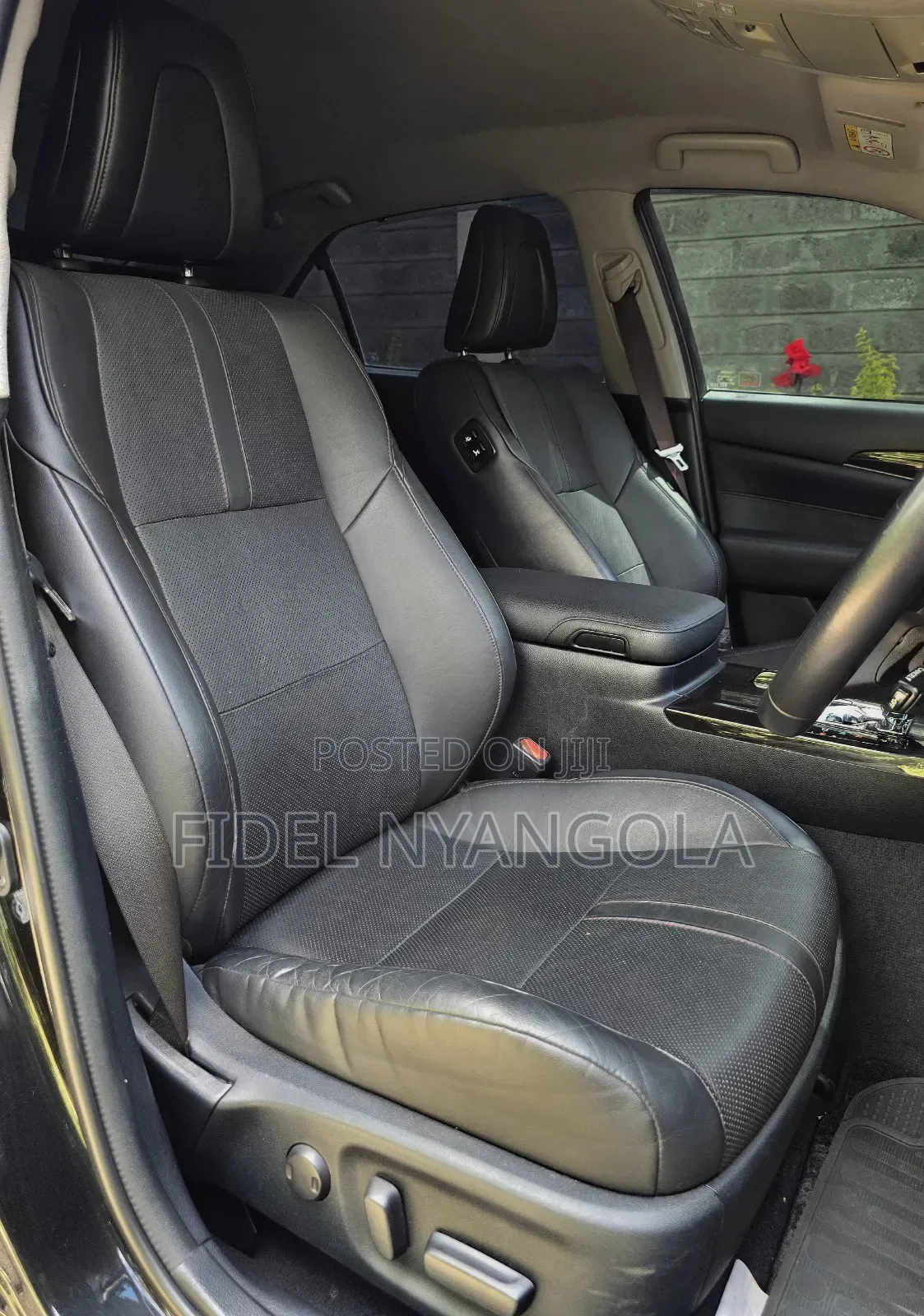 Toyota Crown 2018 Black