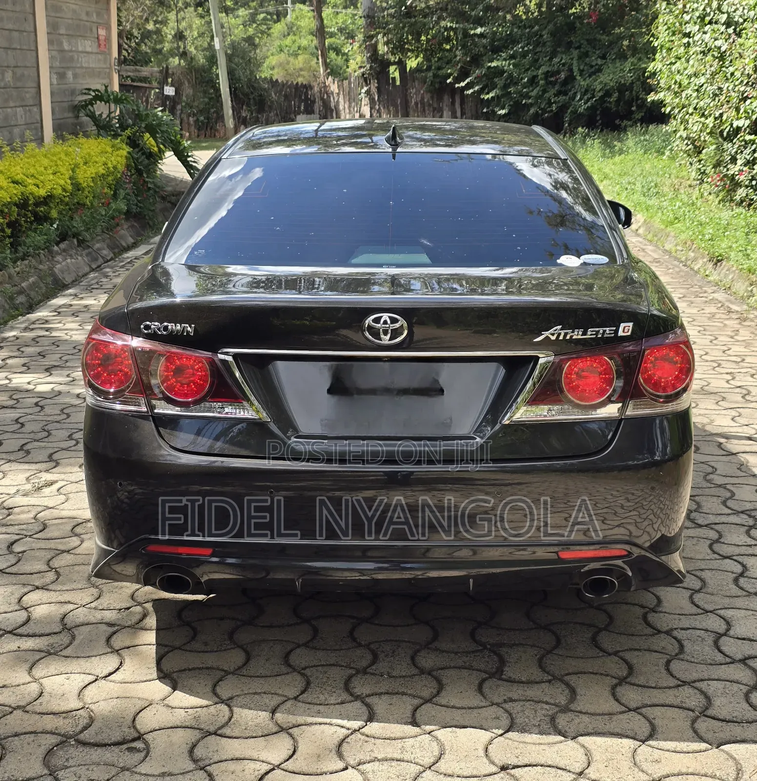 Toyota Crown 2018 Black