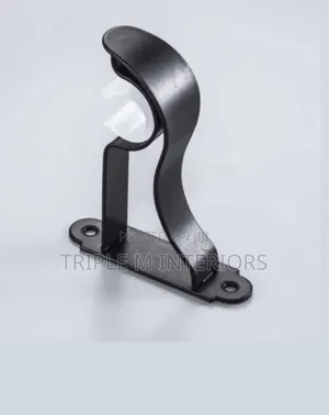 Sturdy Single Powder Coated Bracket