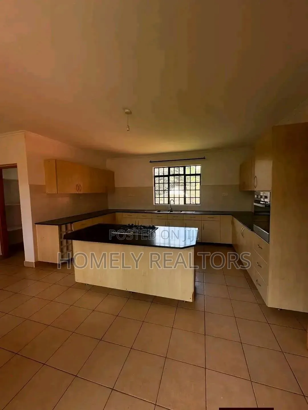 5bdrm Bungalow in Mukoma, Karen for sale