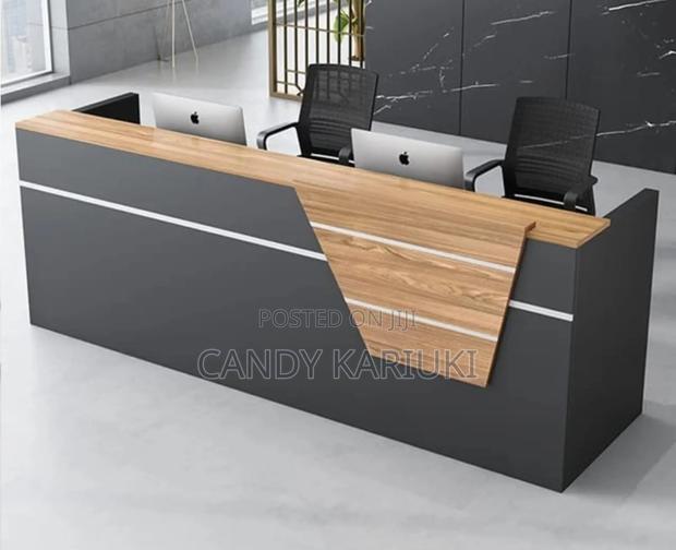 V Stylish Reception Desk (1.8m) - main view