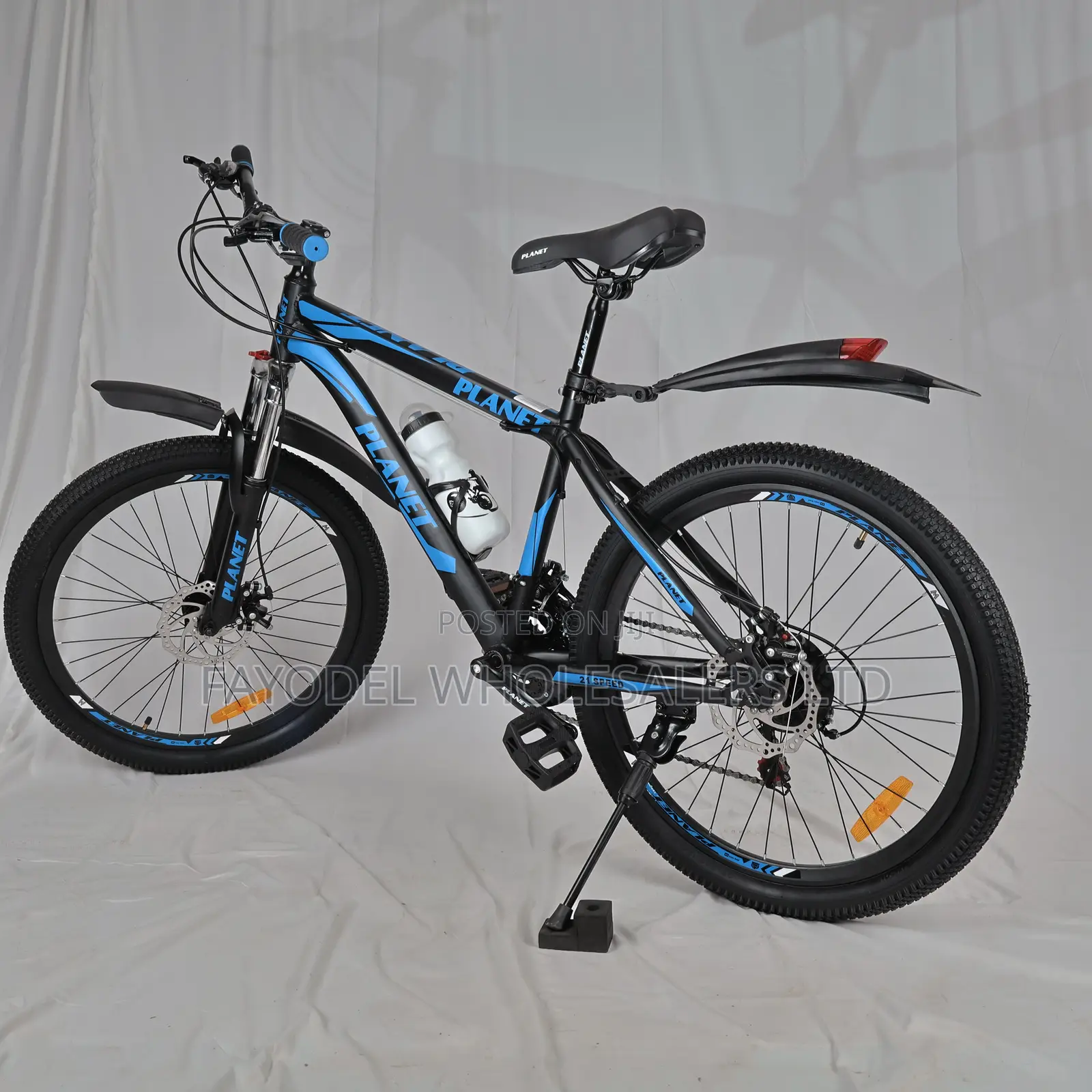 Planet 24′′ Teen Bike – Disc Brakes, Front Suspension Accessories