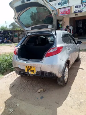 Mazda Demio 2011 Silver
