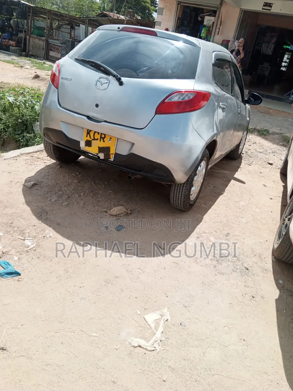 Mazda Demio 2011 Silver