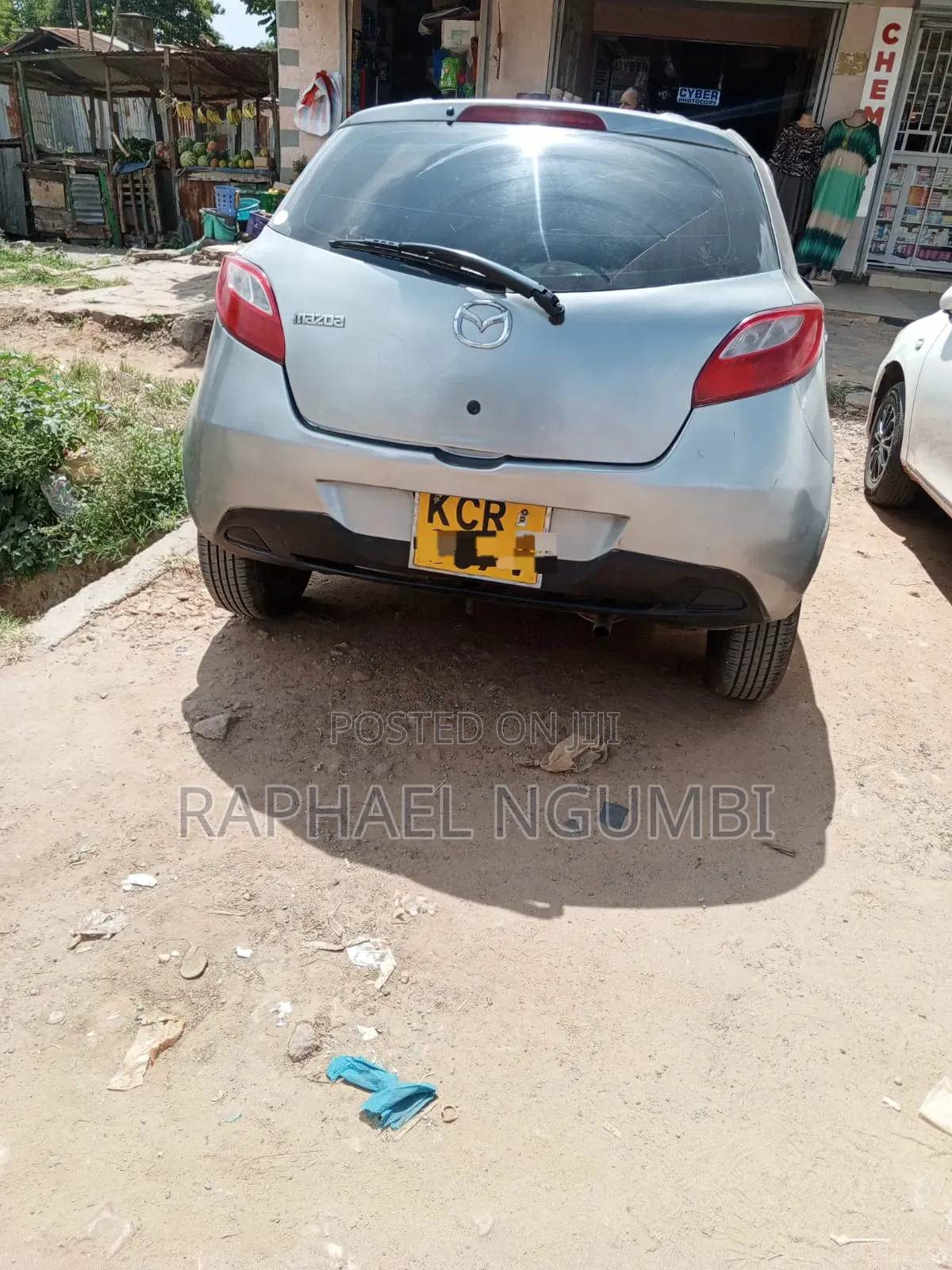 Mazda Demio 2011 Silver