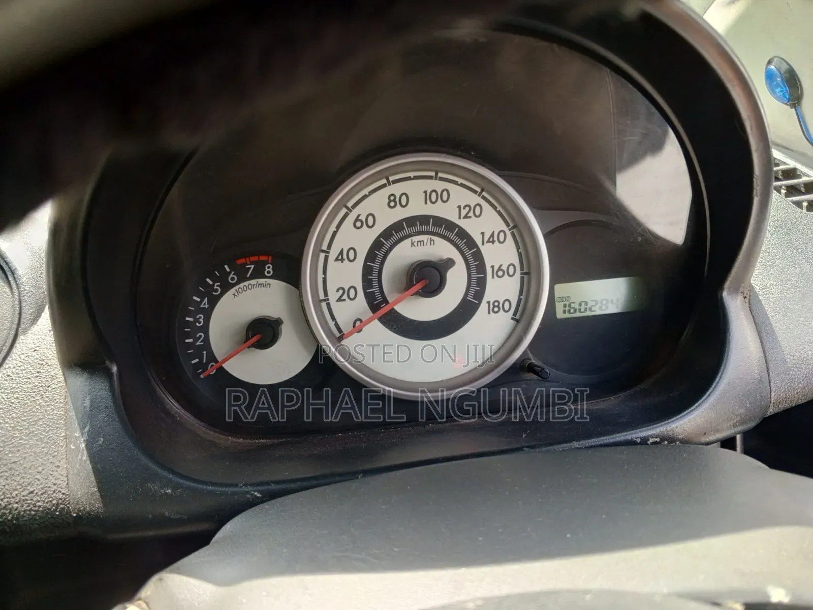 Mazda Demio 2011 Silver