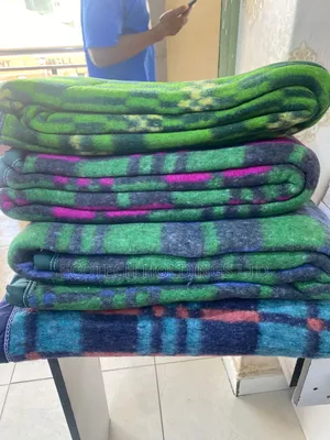 5 by 6 Binded Colored Blankets Bbc7