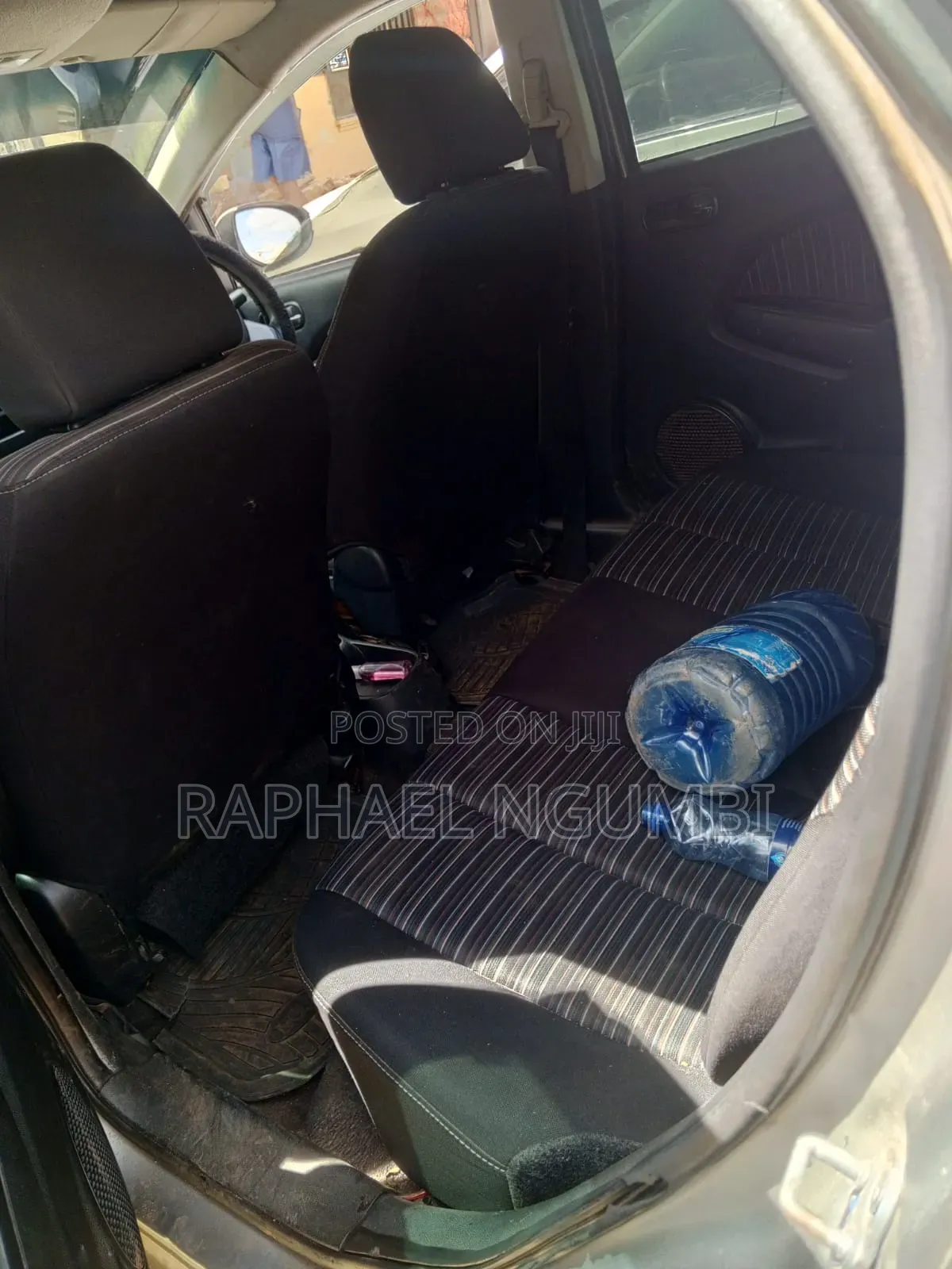 Mazda Demio 2011 Silver