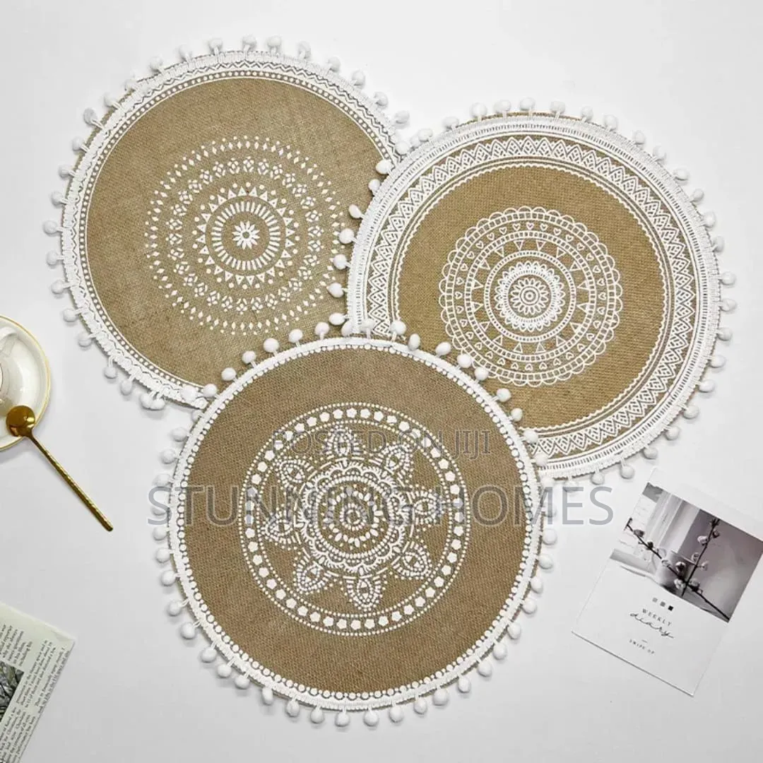 Woven Decorative Table Mats With Tassels