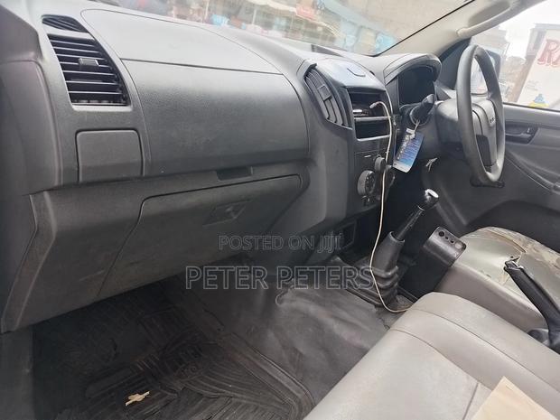 Quick Sale for Isuzu Dmax - thumbnail 3
