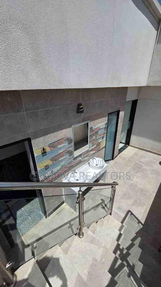 Furnished 2bdrm Apartment in Raphta Road Area for rent - thumbnail 11