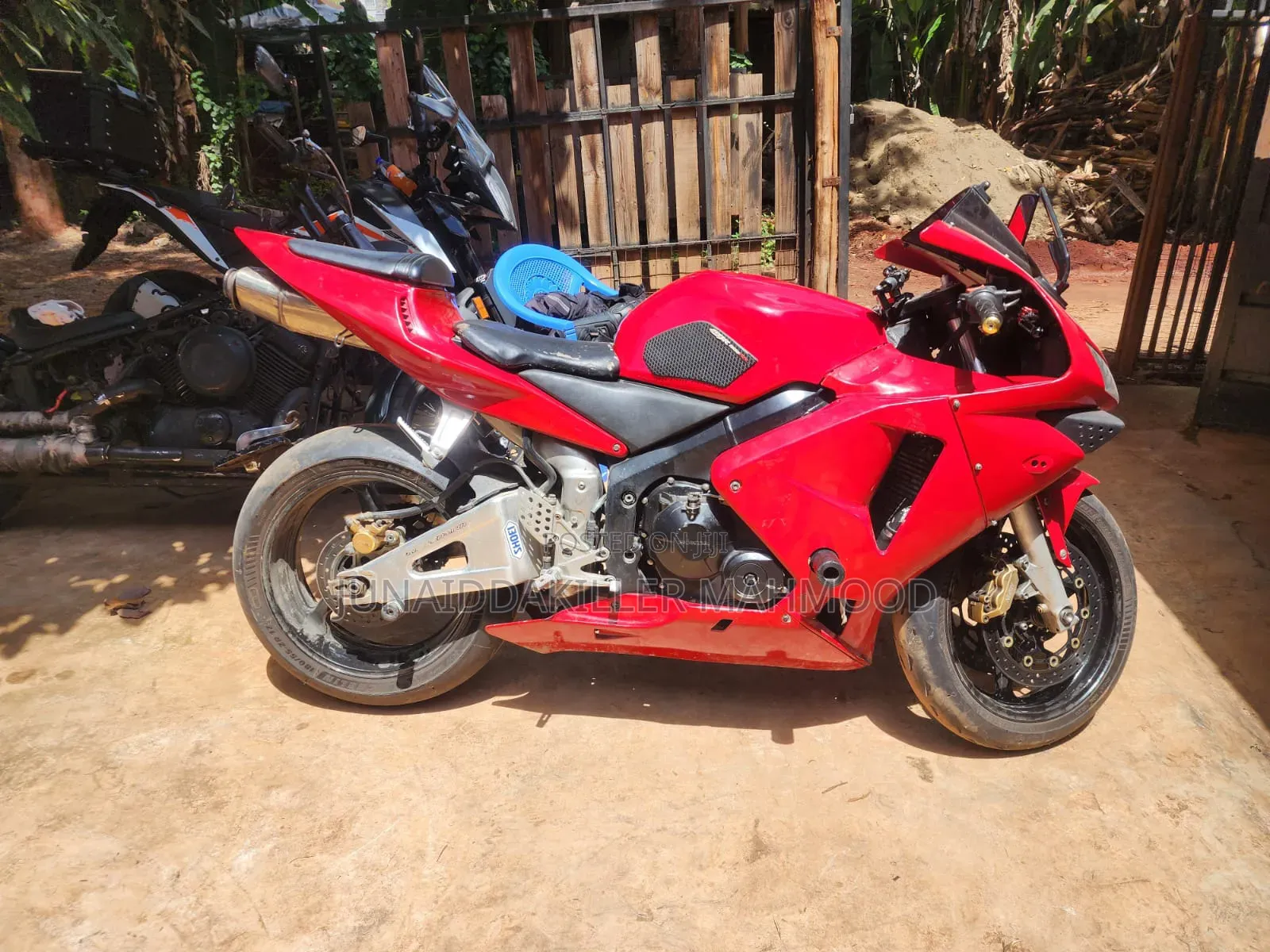 Honda CBR 2005 Red