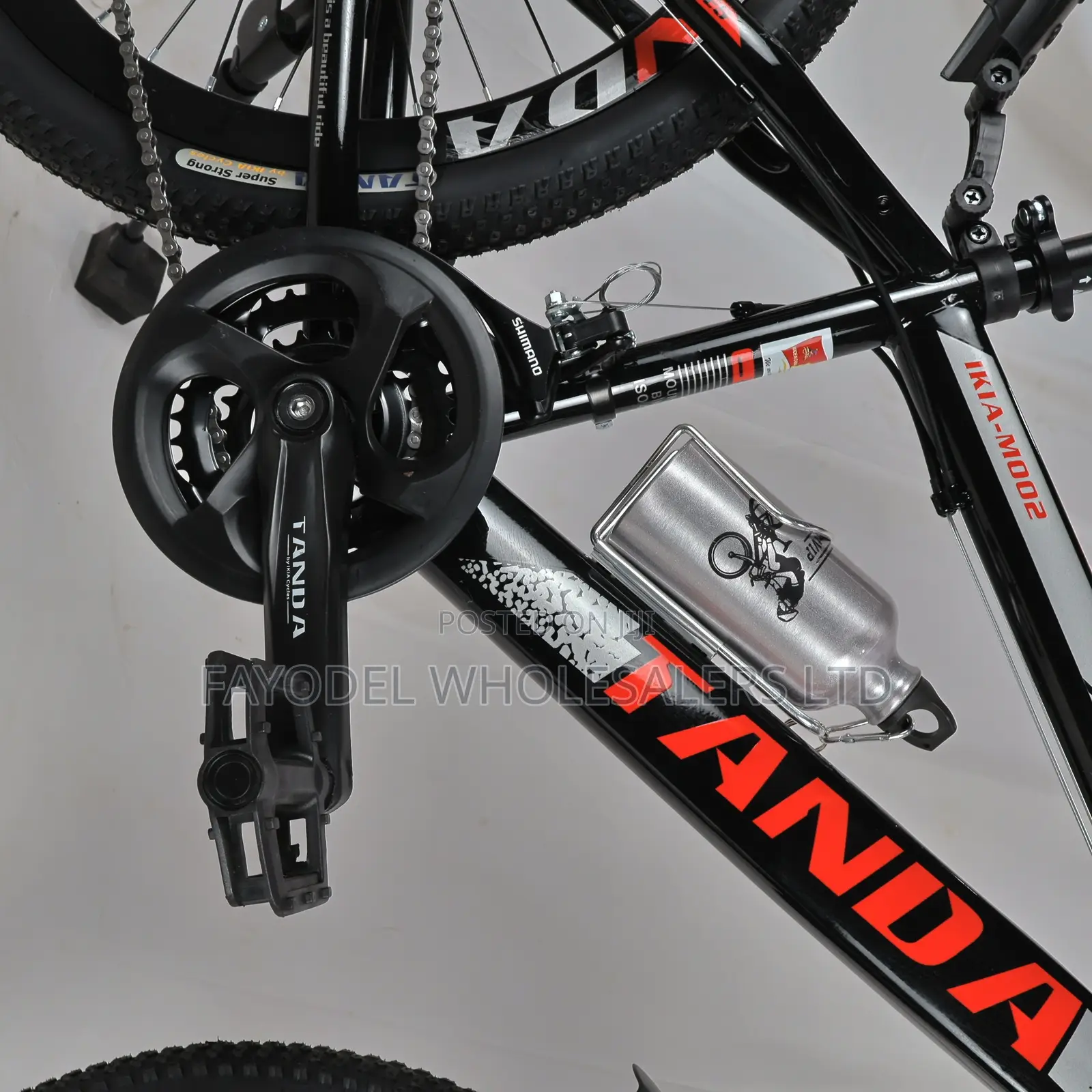 Tanda Teens Mountain Bike Size 24 With Front Suspension