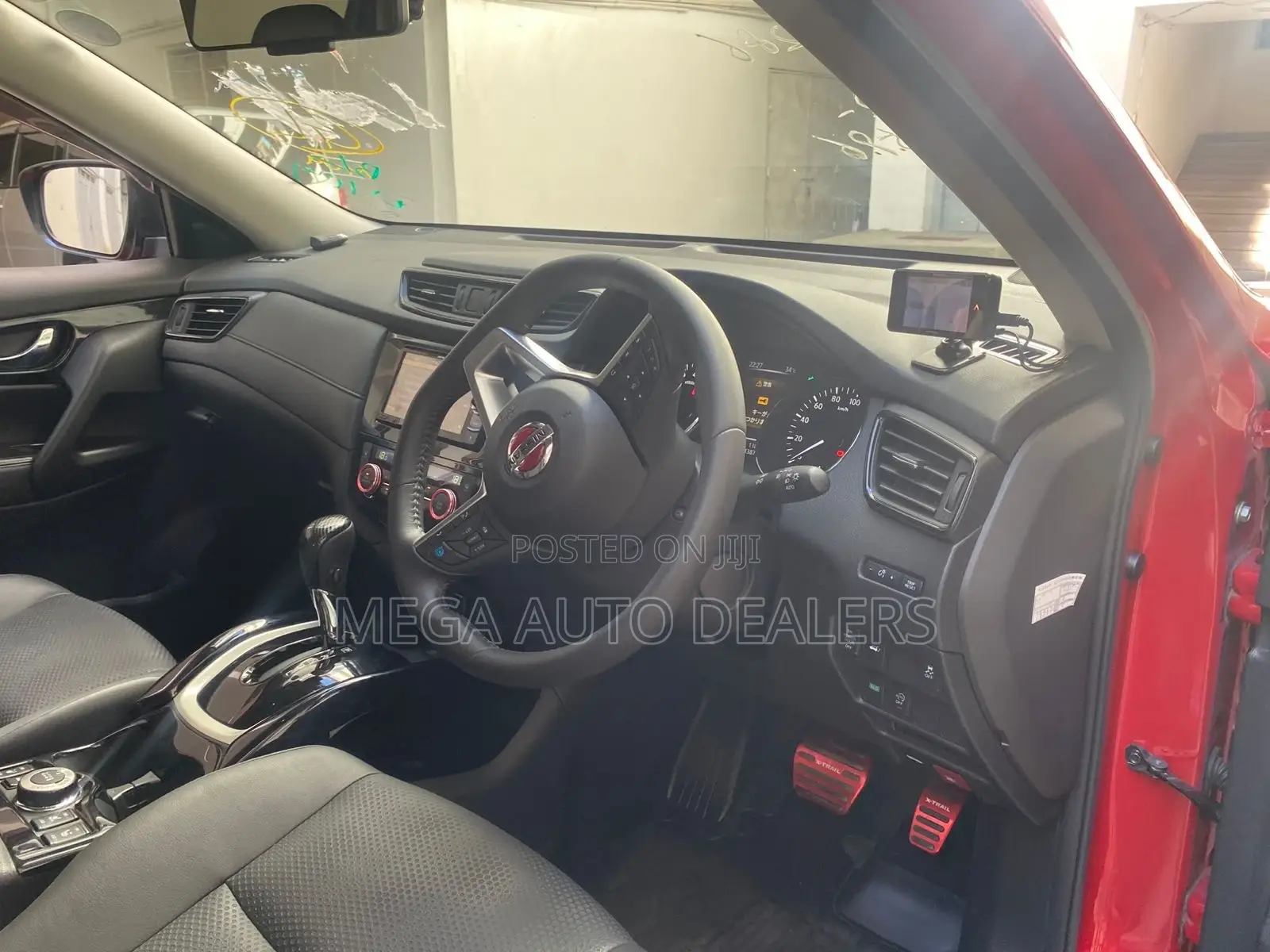 Nissan X-Trail 2019 Red