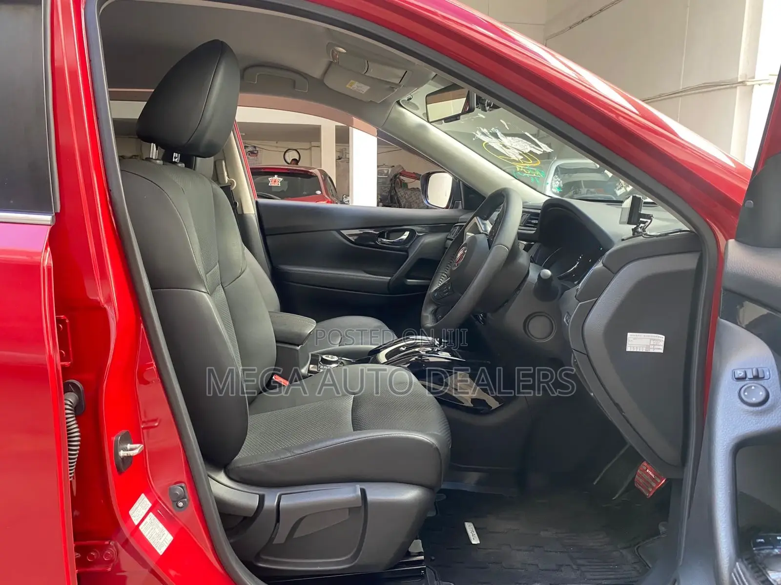 Nissan X-Trail 2019 Red