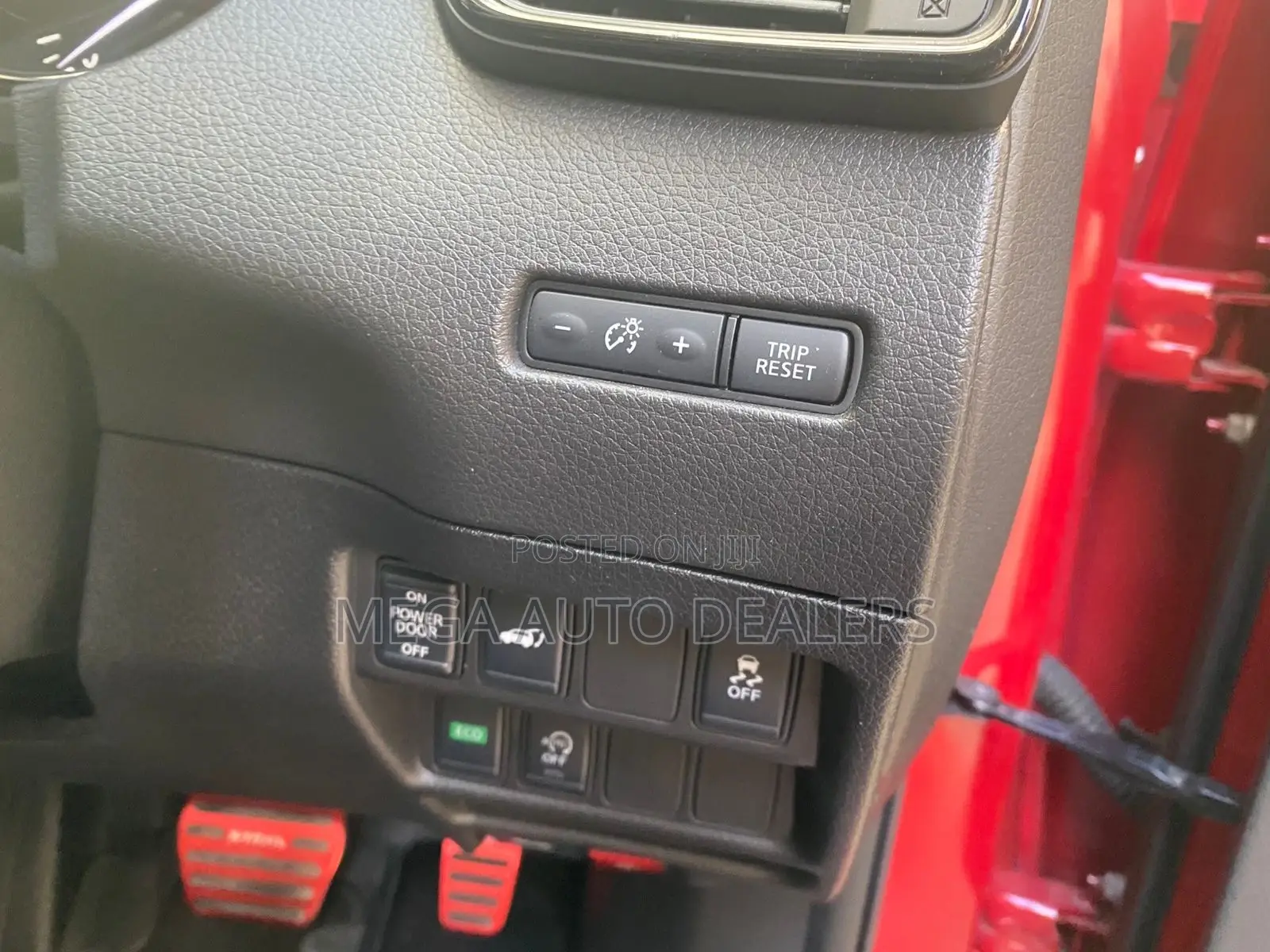 Nissan X-Trail 2019 Red