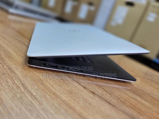 Laptop Dell Precision 5540 32GB Intel Core i9 SSD 1T - thumbnail 5