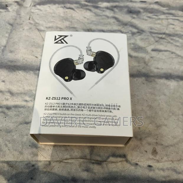 Kz Zs12 Pro X in Ears - thumbnail 3