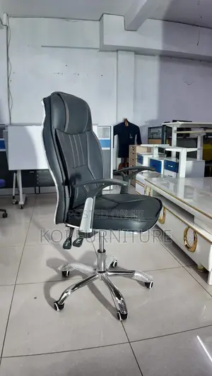 Office Chairs; High Back Executive Seat With Pillow Backrest