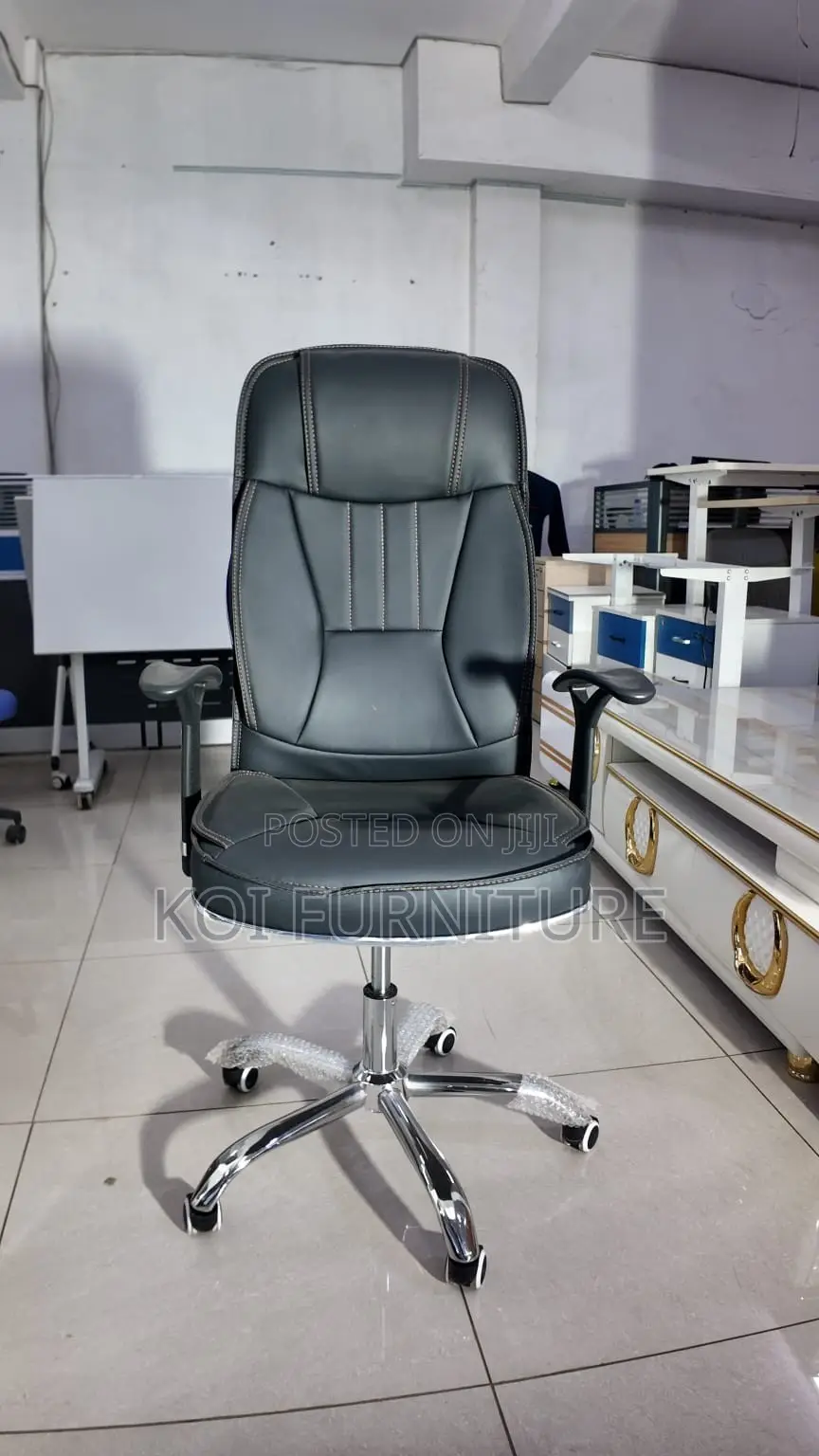 Office Chairs; High Back Executive Seat With Pillow Backrest