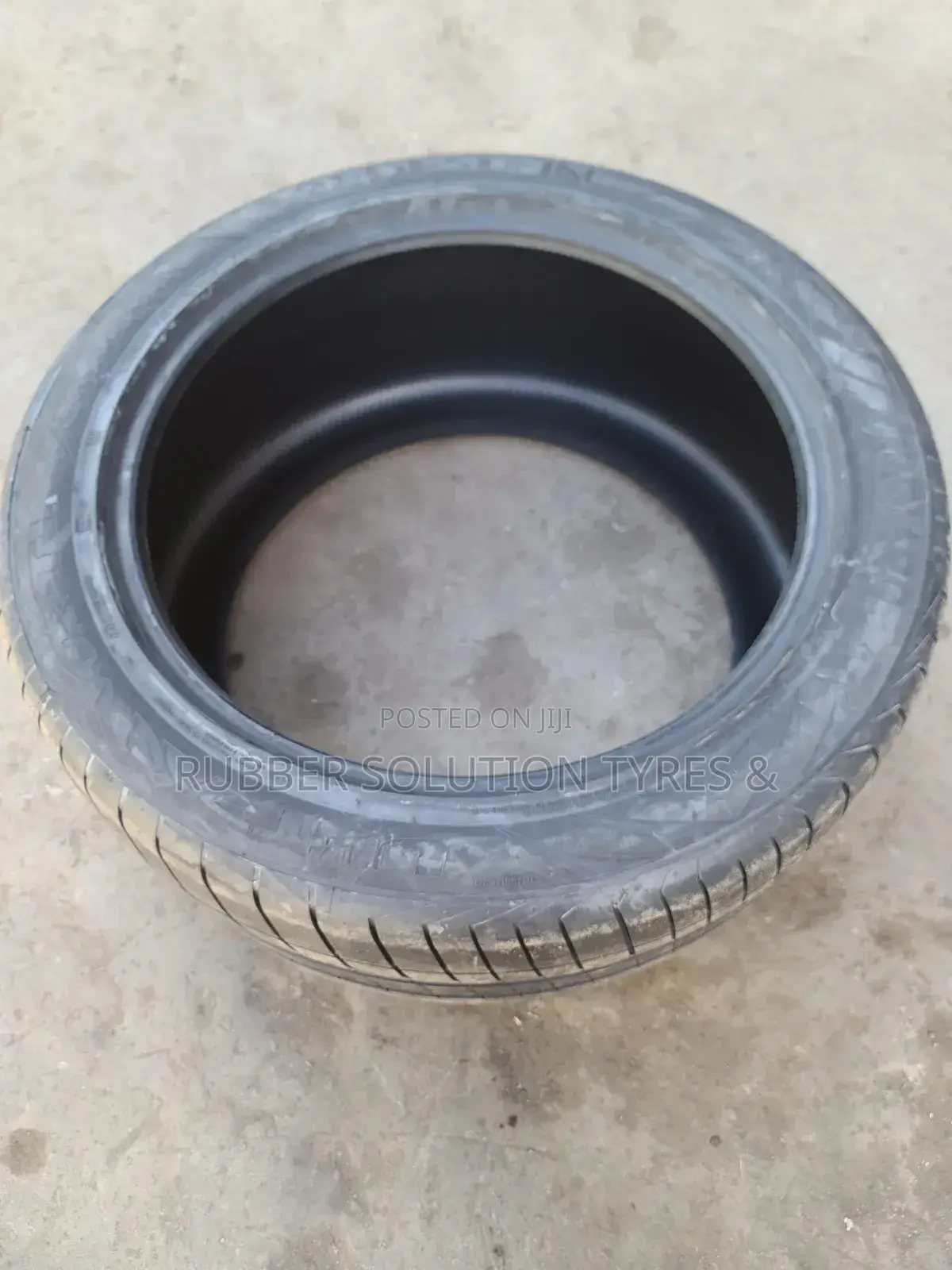 315 /40 R21 Vredestein Tyres 115 Y X/L Made in India