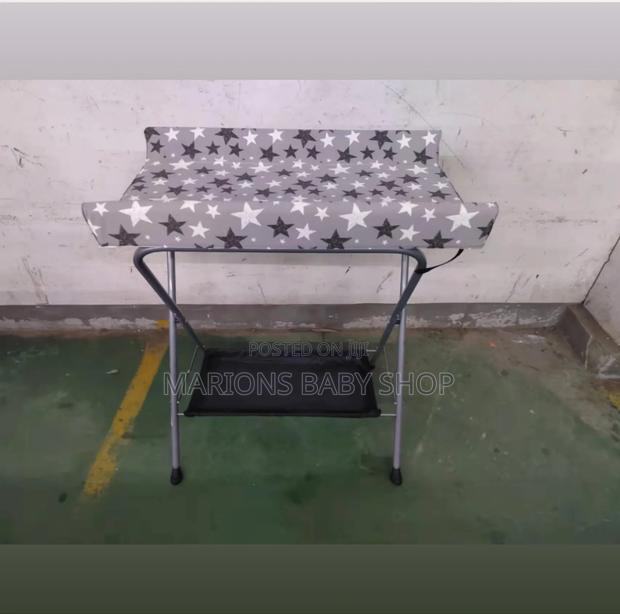 “Foldable Baby Bath Station – Portable Space-Saving”