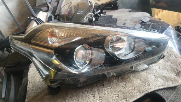 Toyota Sienta New Shape Headlight | Original Clear