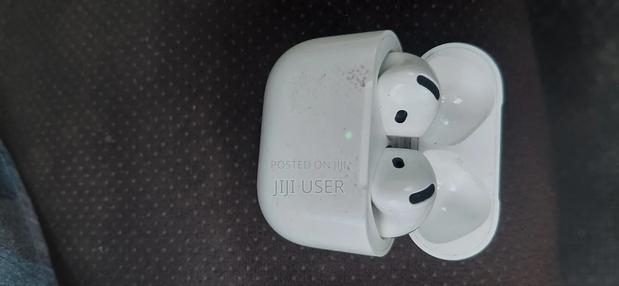Airpods 4 2025 Model Genuine With Active Warranty. - thumbnail 2
