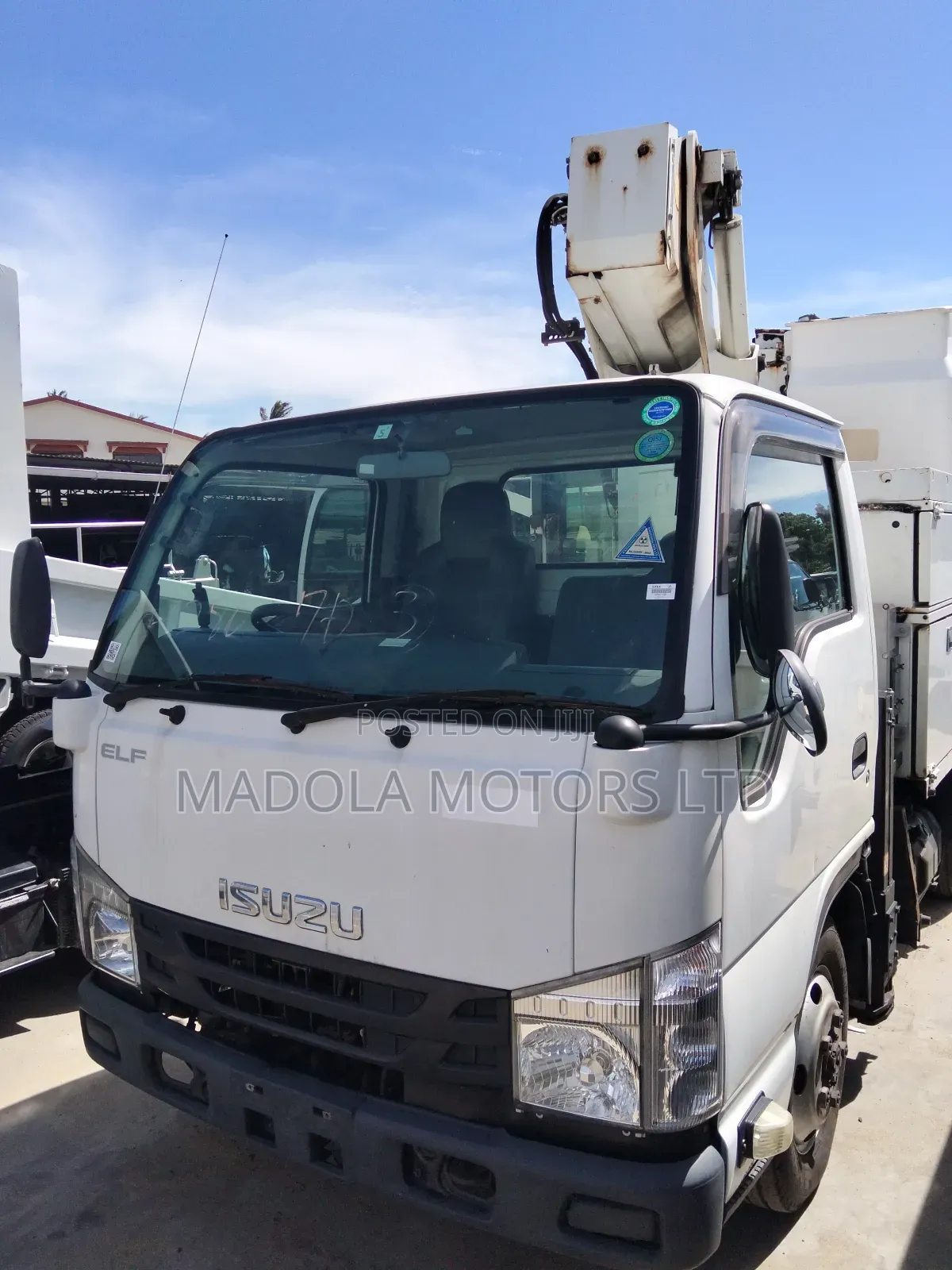 Isuzu Crane Truck