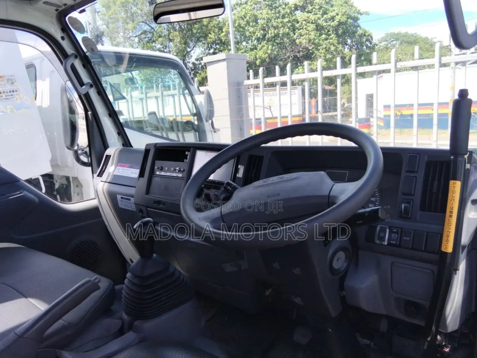 Isuzu Crane Truck