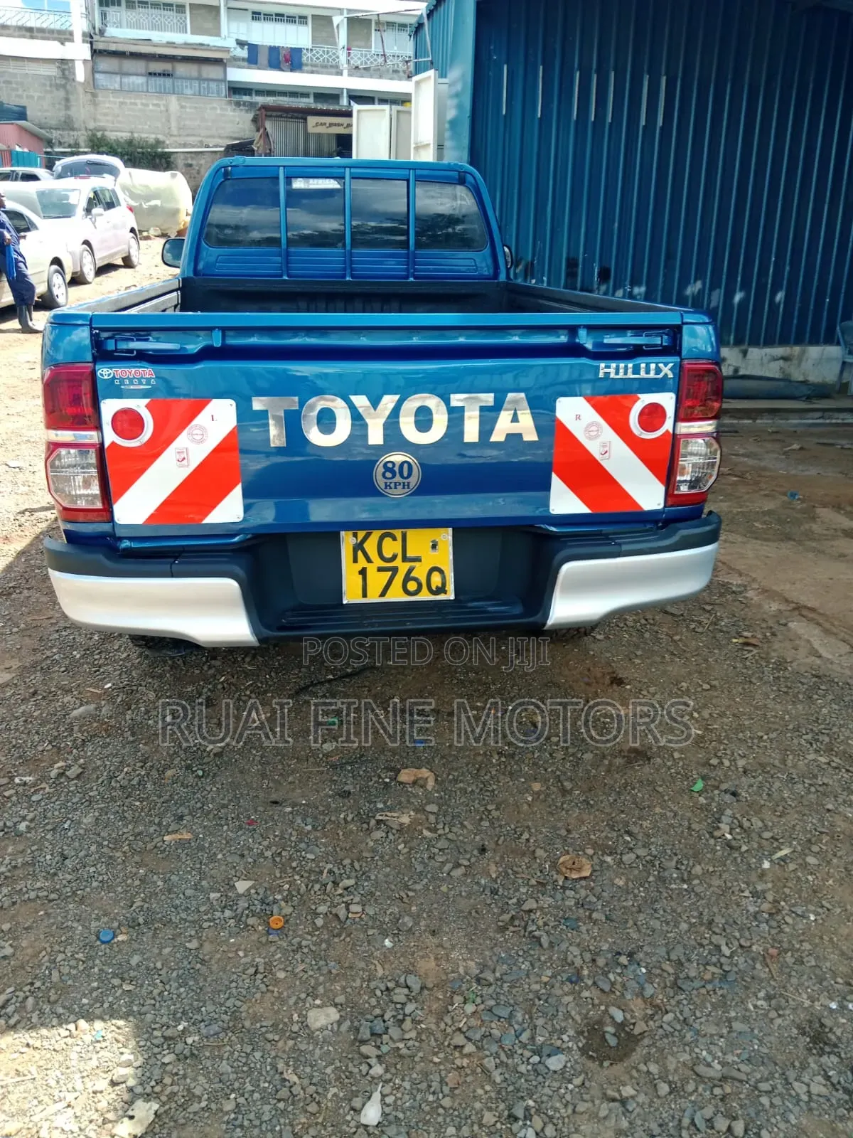 Toyota Hilux 2010 Blue
