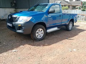 Toyota Hilux 2010 Blue