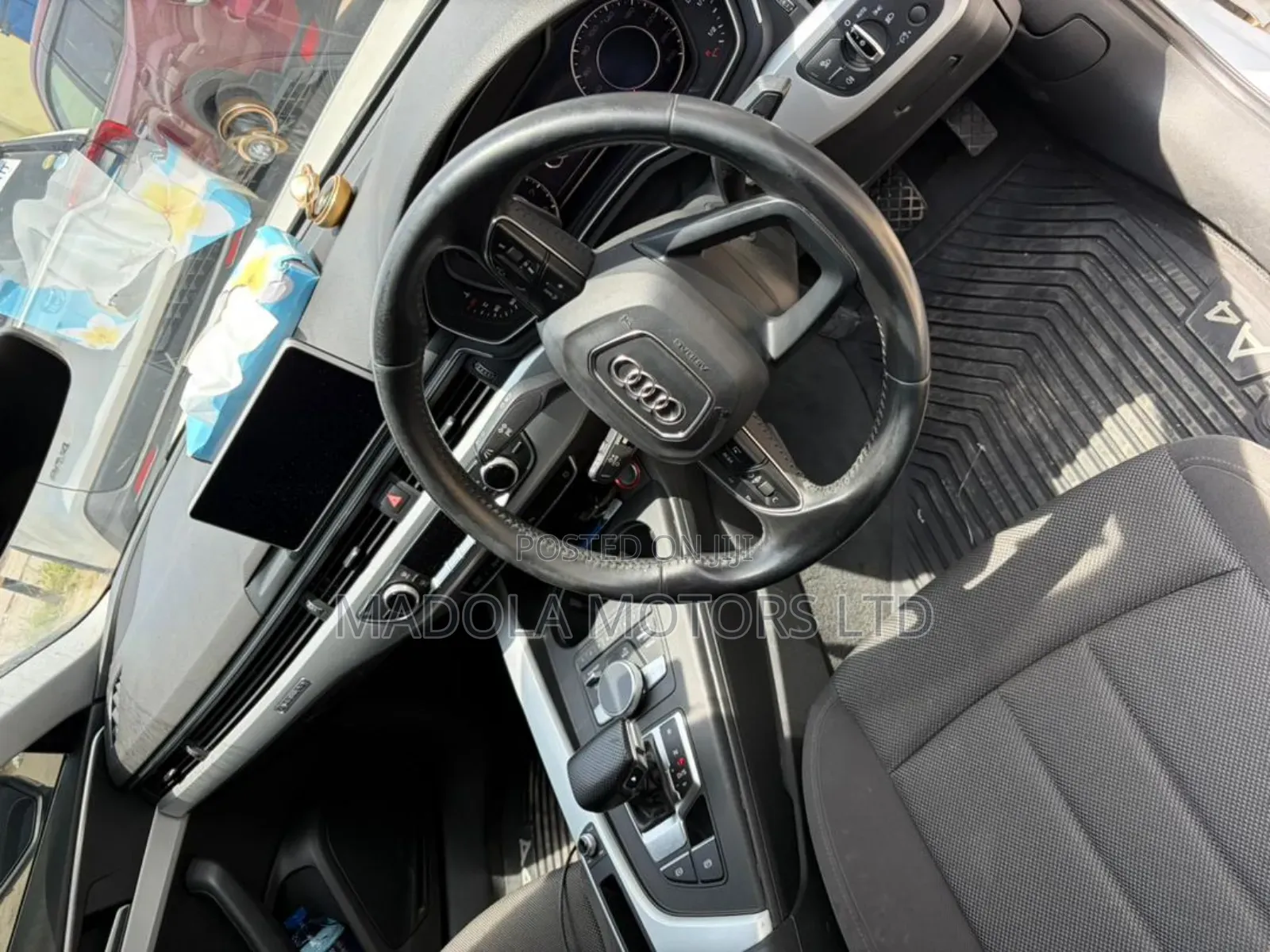 Audi A4 2.0T Premium AWD quattro 2017 Pearl